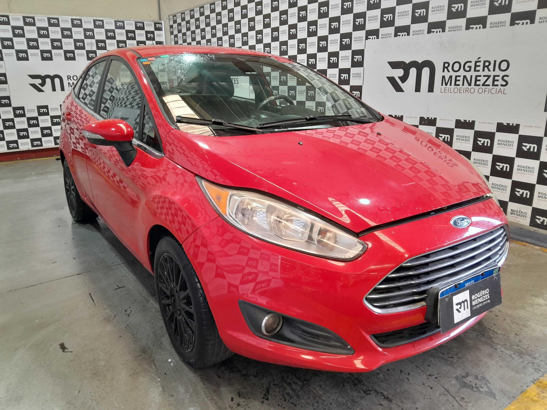 FORD FIESTA SD 1.6 LTIA 2015 